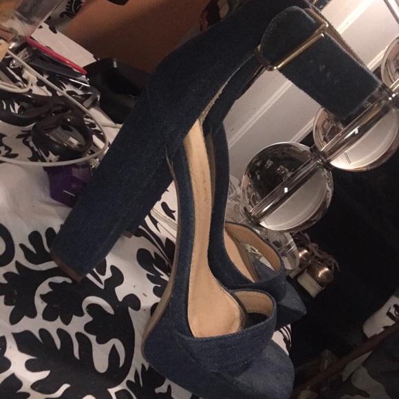 Denim hells - Picture 2 of 2